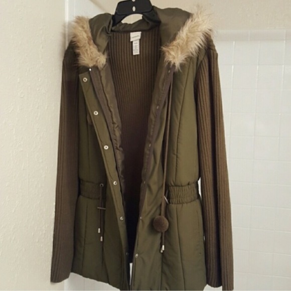 Green sweater jacket