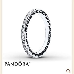 Pandora Ring