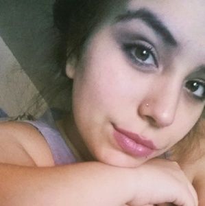 Meet your Posher, Karina
