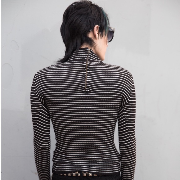 Rue21 Sweaters - ๐Super stretchy Longsleeve Mockneck Longsleeve S Rue21 Sweaters - ๐Super stretchy Longsleeve Mockneck Longsleeve S
