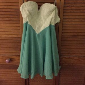 Xenia boutique mint dress