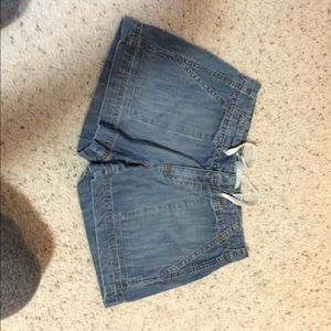 Gap shorts size 6