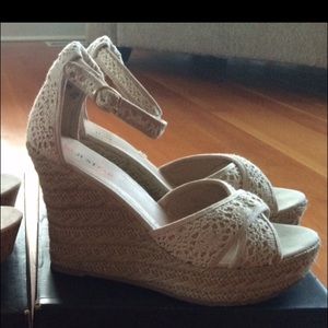 NWB JustFab Wedges