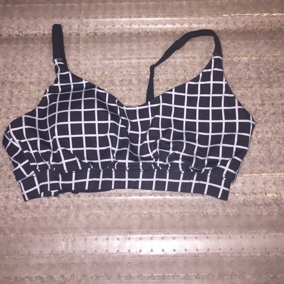 Forever 21 grid sports bra