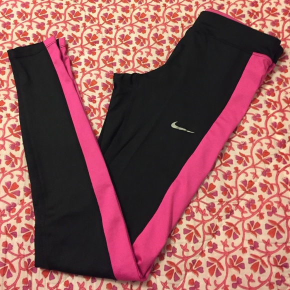HOLD for @suggamami Nike Dri-fit Leggings
