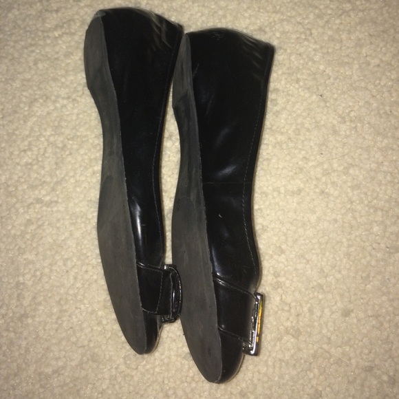 Black belted flats - Picture 3 of 3