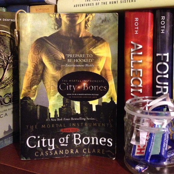 City of Bones by Cassandra Clare