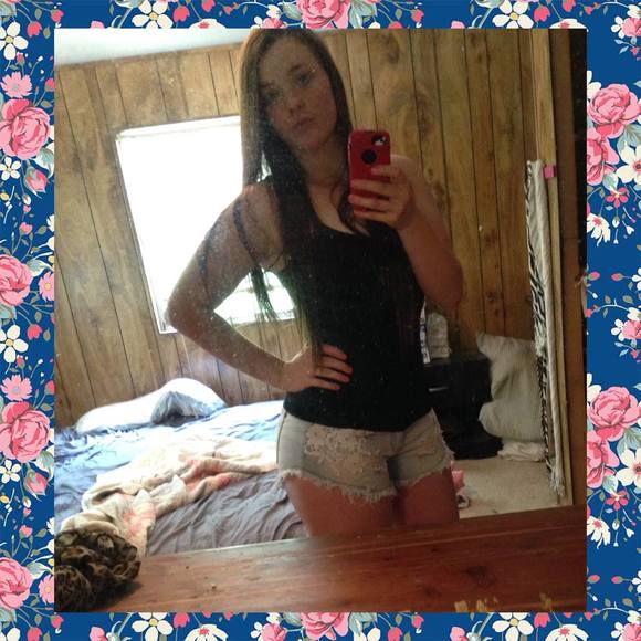 Meet your Posher, Kasey - Picture 1 of 1