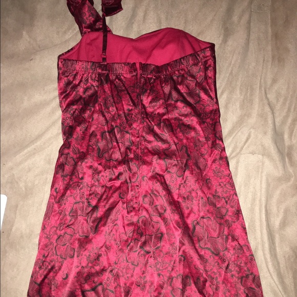 One shoulder dress - Picture 2 of 2