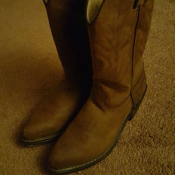 SOLD Durango boots