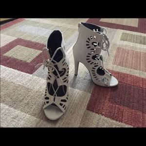 Peep toe heels