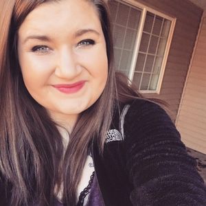 Meet your Posher, Katrina