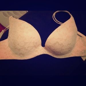 34C Victoria secret bra