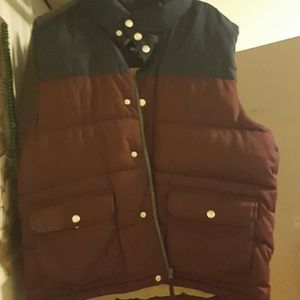 XL VEST