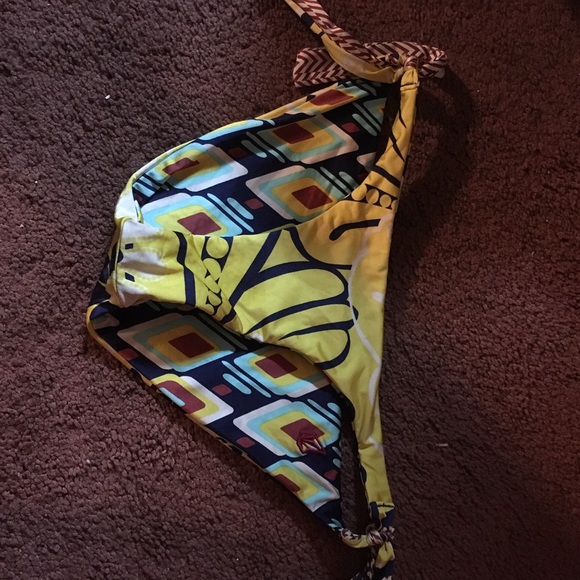 Reversible Volcom bikini bottoms - Picture 2 of 2