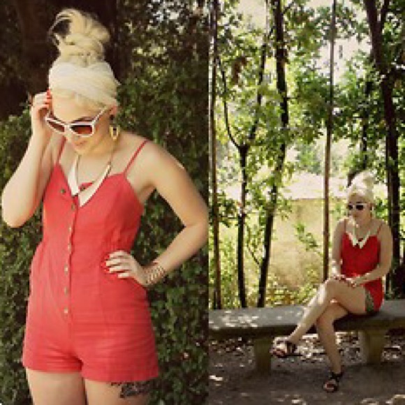 COPE snap button up coral romper Small S