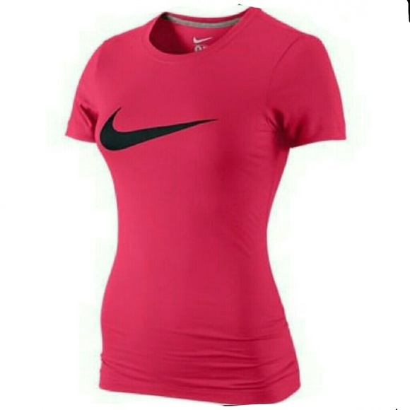 Nike Tops - Nike Slim Fit Swoosh Crew Neck Tshirt