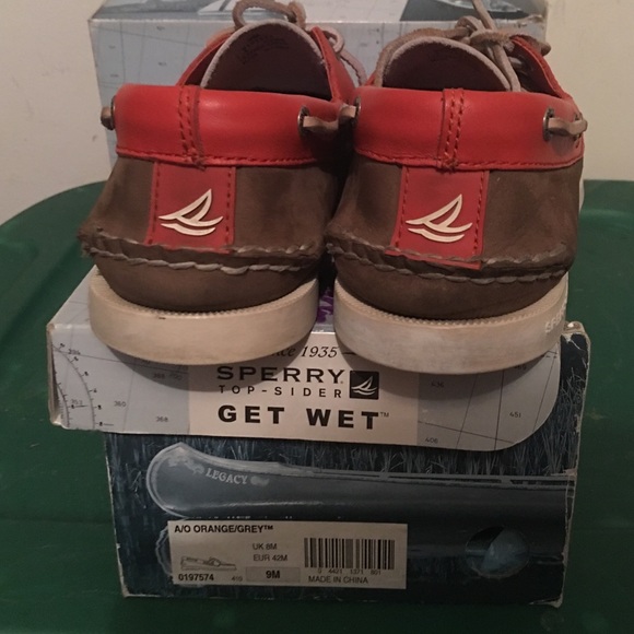 Sperry boat shoes - Picture 2 of 3