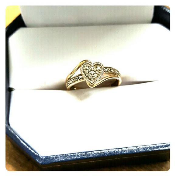 Size 4.5 Ring