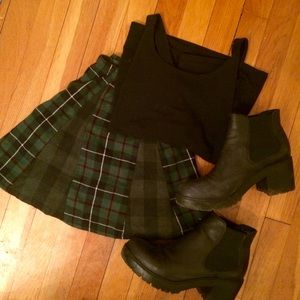 Green plaid skirt from LF