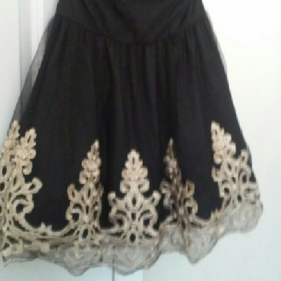 Black strapless dress - Picture 2 of 2