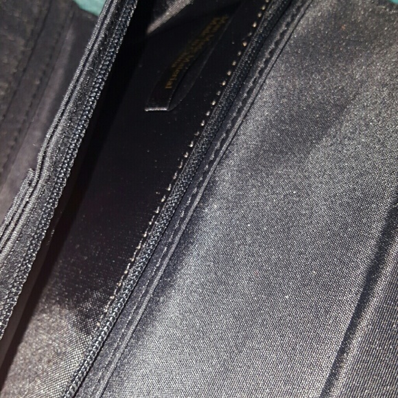 💋💄FinalSALE💄Black Leather Kenneth Cole wallet - Picture 3 of 3