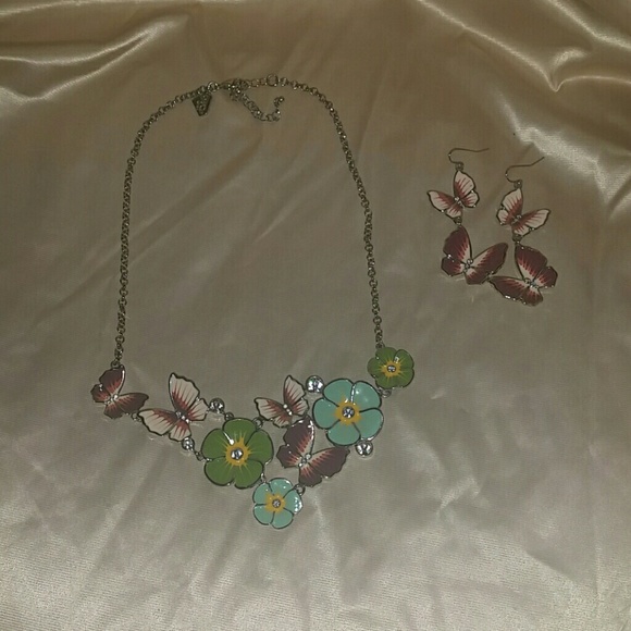 Butterfly Necklace & Earring Set