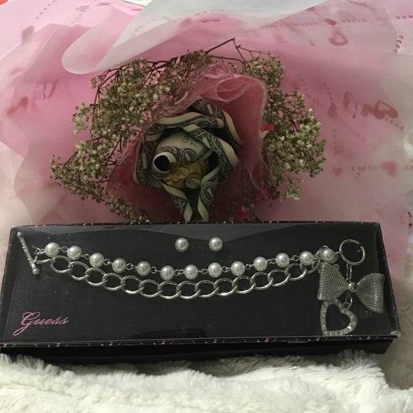 Brand new in box Guess charm bracelet
