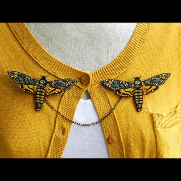 Deaths Head Death Moth Sweater Guard - Picture 2 of 3