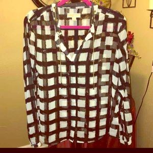⚡️🏷✂️MK Black & White w/gold accent blouse