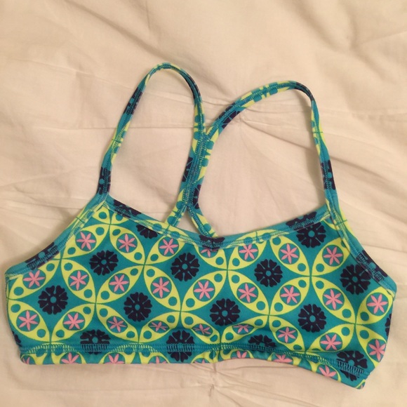 Floral neon Ivivva sports bra!