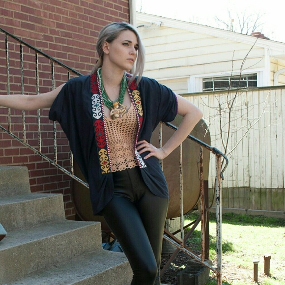 ANTHROPOLOGIE . cocoon top . size s