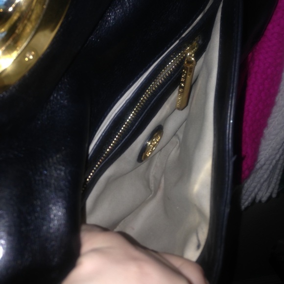 Extra - Picture 4 of 4