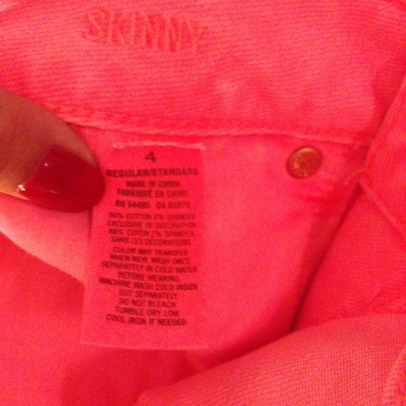 American Eagle Distressed Stretch Neon Coral Jeans - Picture 3 of 4