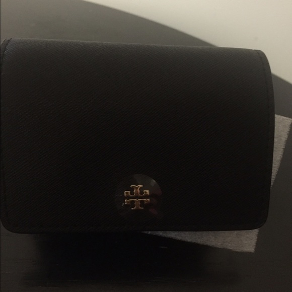 Brand new Tory burch card case. SOLD