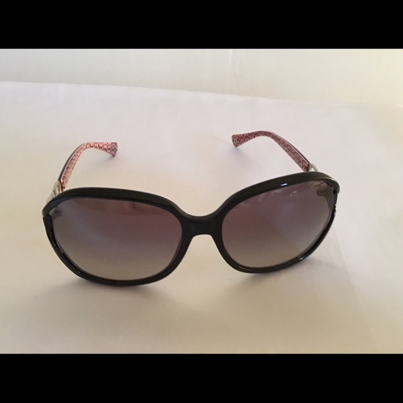 Coach Signature Resort Sunglasses
