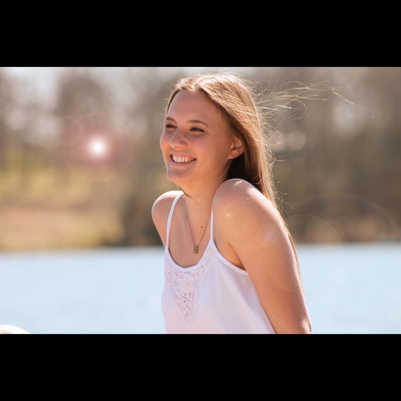 Meet your Posher, Natalie
