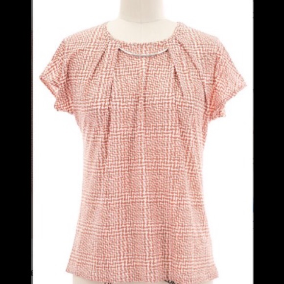 Retail top