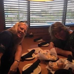 Meet your Posher, Robin