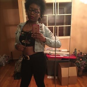 Meet your Posher, Tierra