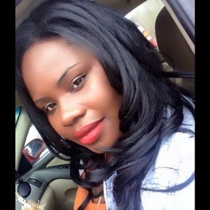 Meet your Posher, Samantha