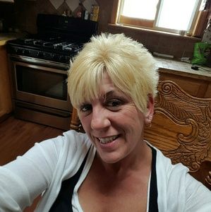 Meet your Posher, Dawn