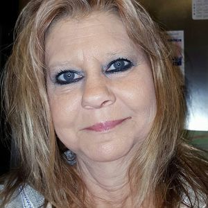 Meet your Posher, Renee