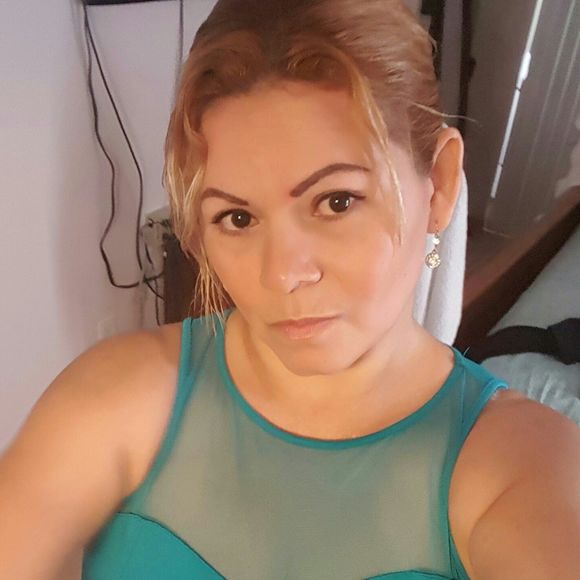 Meet your Posher, Marlen