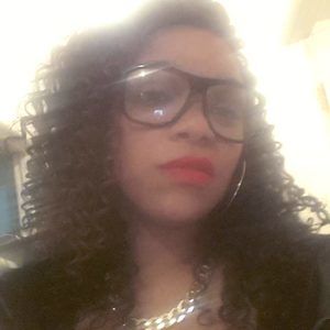 Meet your Posher, Krystal