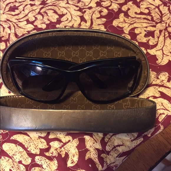 Gucci sunglasses and case