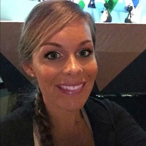 Meet your Posher, Christa