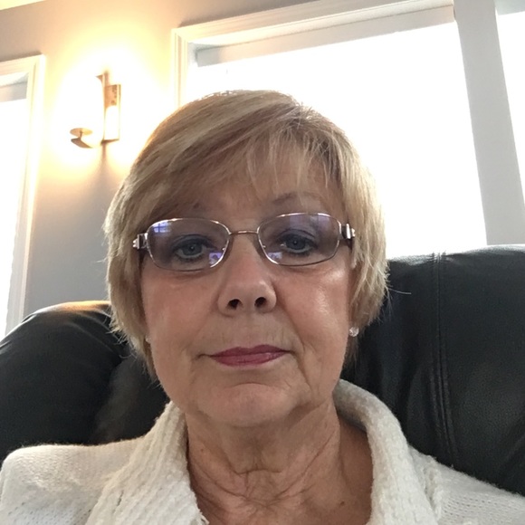 Meet your Posher, Nancy