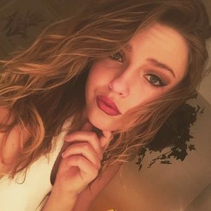 Meet your Posher, Megan