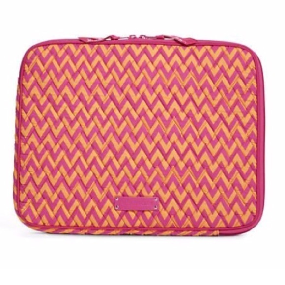 ✨Vera Bradley Laptop Case💕